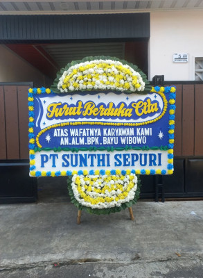 Papan Bunga Duka di Sematu Jaya